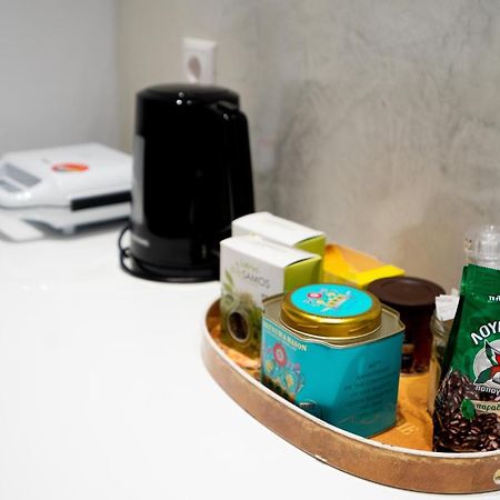 Unique Apartment In Glyfada Center Athens Ngoại thất bức ảnh