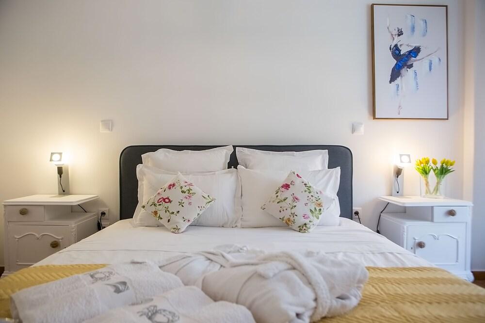Unique Apartment In Glyfada Center Athens Ngoại thất bức ảnh