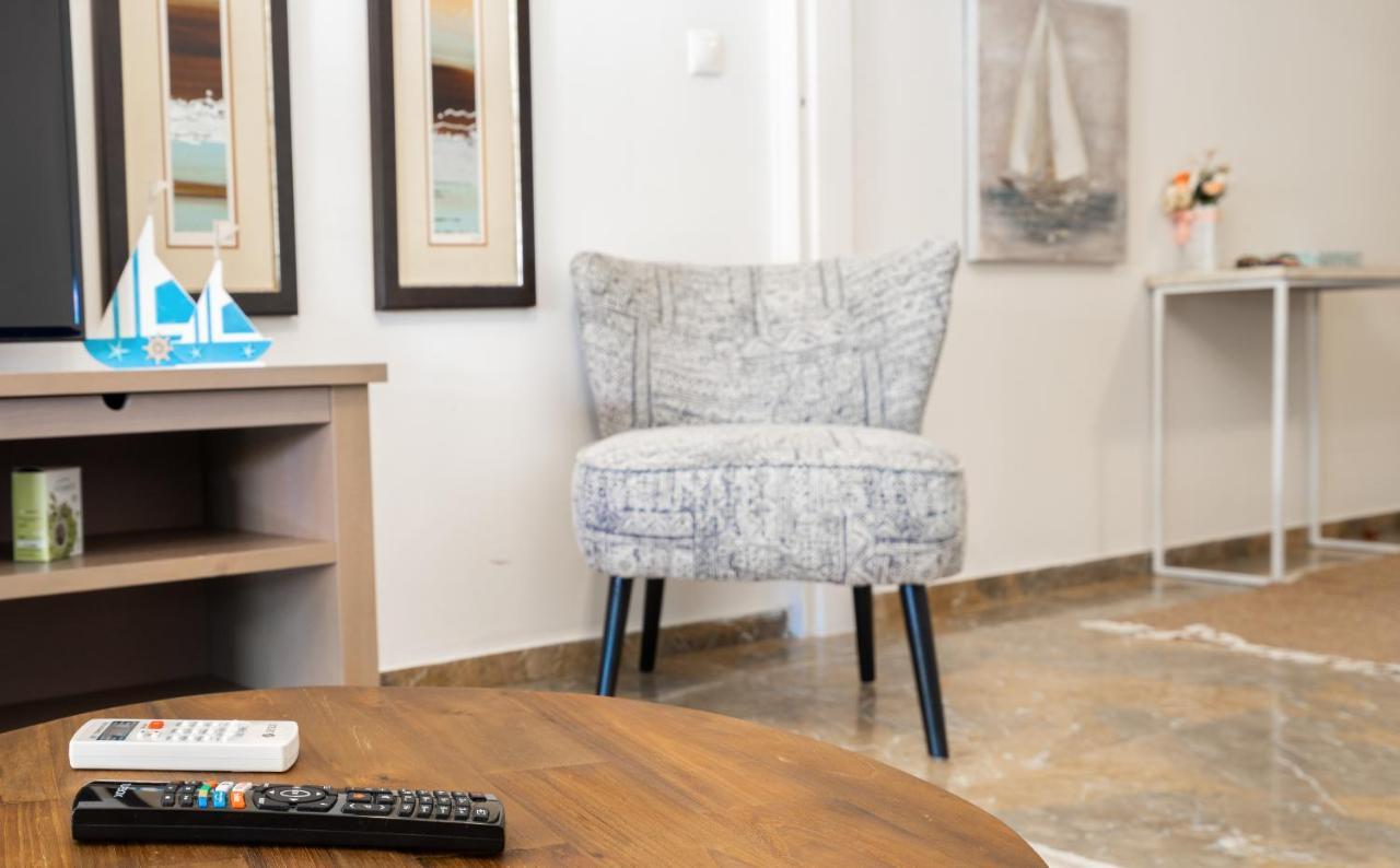 Unique Apartment In Glyfada Center Athens Ngoại thất bức ảnh