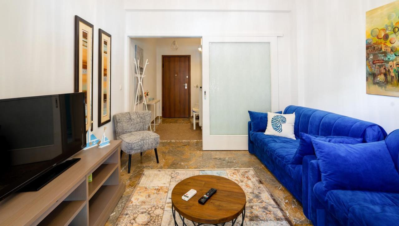 Unique Apartment In Glyfada Center Athens Ngoại thất bức ảnh