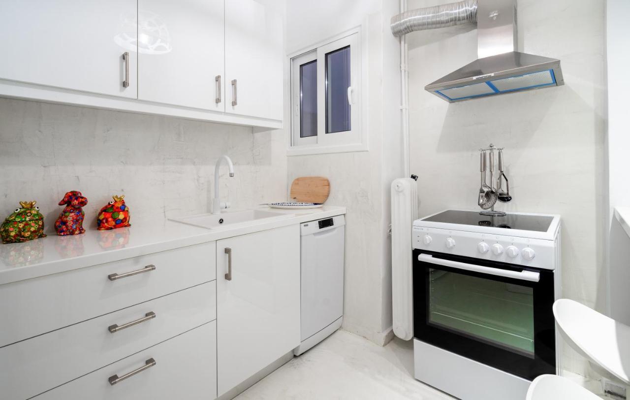 Unique Apartment In Glyfada Center Athens Ngoại thất bức ảnh